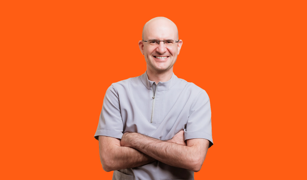 Лазерная имплантация зубов: что это такое и почему мы её не делаем