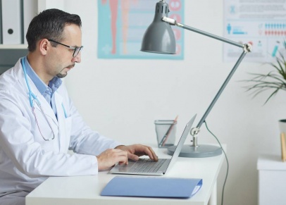 Можно ли пойти к врачу на онлайн-прием за лекарством по рецепту? Все про телемедицину